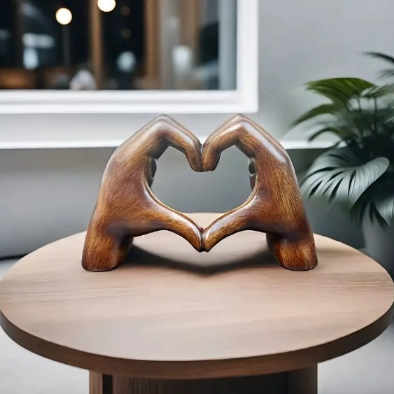 Creative Heart Gift Decor